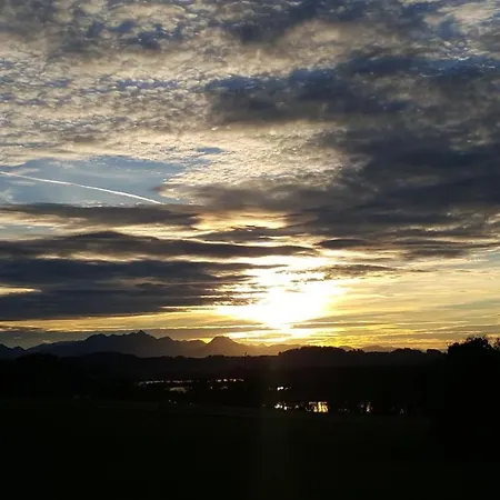 Appartement Chiemseezeit :-) - Familie Lechermann Gstadt am Chiemsee