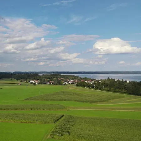 Appartement Chiemseezeit :-) - Familie Lechermann Gstadt am Chiemsee